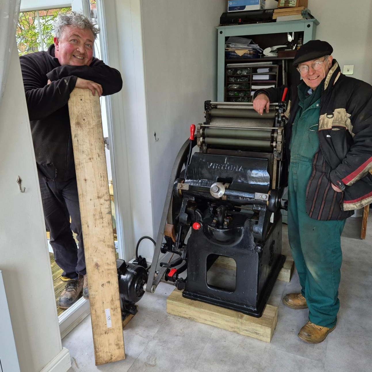 printmaking-services-moving-and-installation